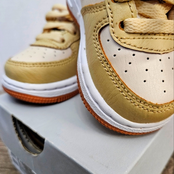 Force 1 LV8 ( TD) 4c Pearl White/Ale Brown-Sesame - Picture 2 of 8